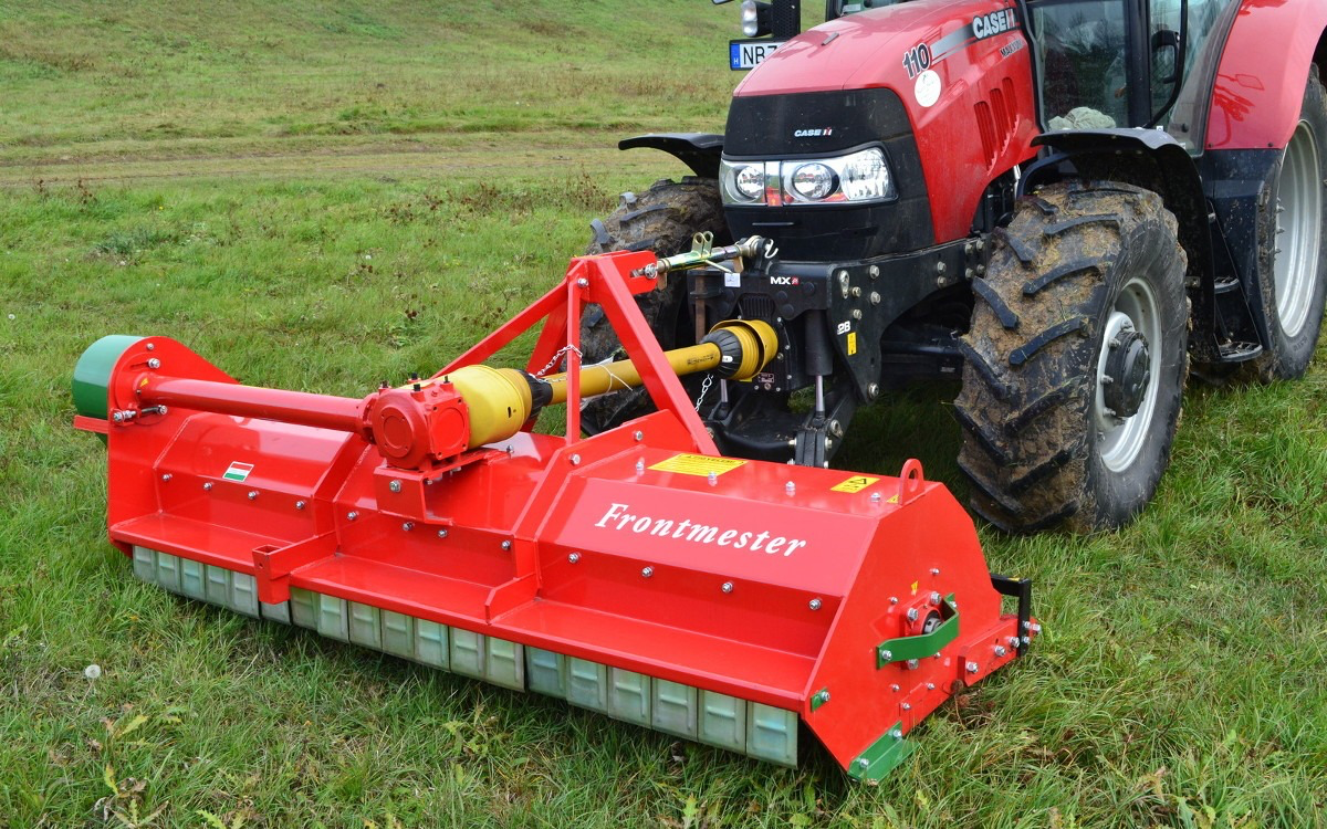 Tocator resturi vegetale Komaromi -Gep frontal - KB 340-2000